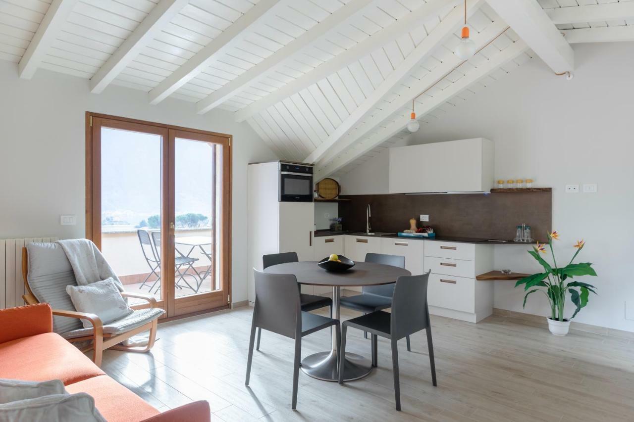Mansarda I Cipressi Appartement Lenno Buitenkant foto