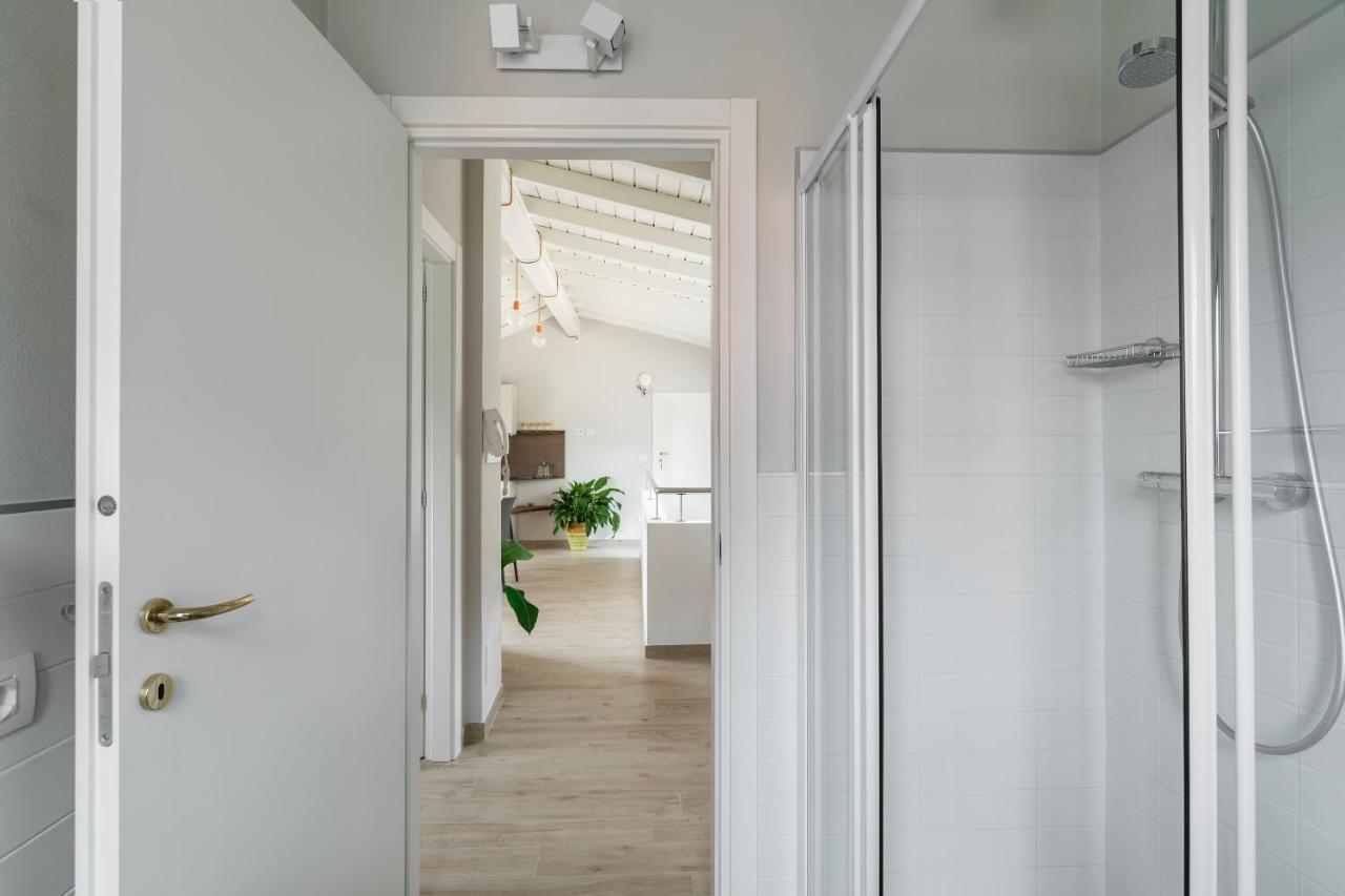 Mansarda I Cipressi Appartement Lenno Buitenkant foto